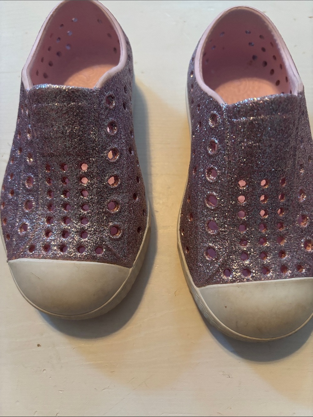 Native Jefferson Kids Slip-On Sneakers - Glitter Pink